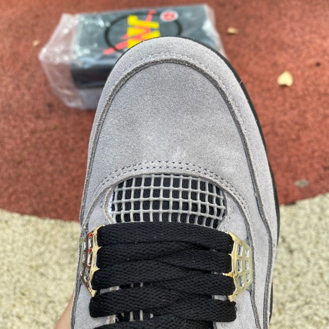 Air Jordan 4 黑棕色金属