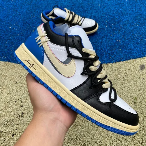 Air Jordan 1 Low shoes