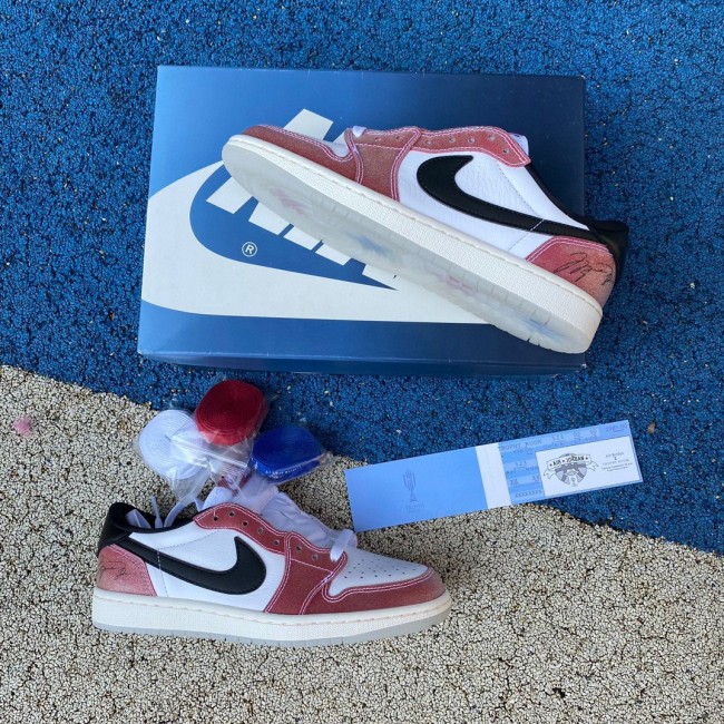 Air Jordan 1 Retro Low OG Trophy Room 