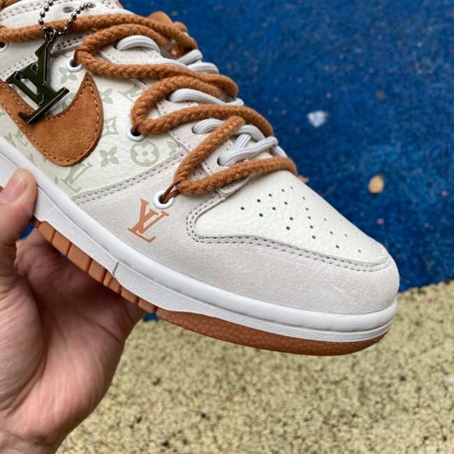 Nike Dunk x Louis Vuitton