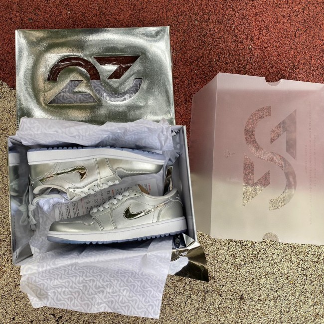 Air Jordan 1 Retro Low Golf Gift Giving Pack