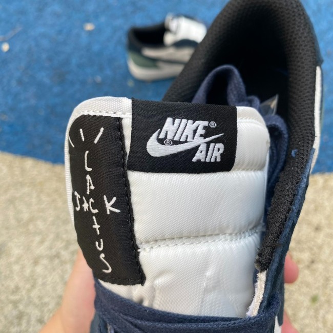Tracis Scott x Air Jordan 1 Low Golf