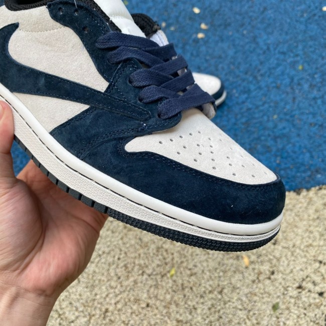 Tracis Scott x Air Jordan 1 Low Golf