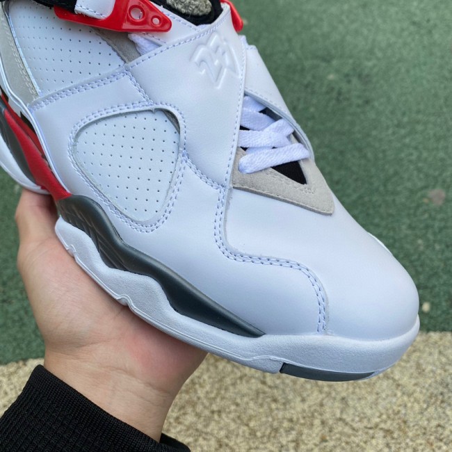 Air Jordan 8 Retro 'Bugs Bunny' 2013