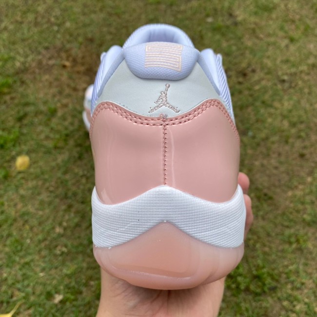 Air Jordan 11 Low Legend Pink