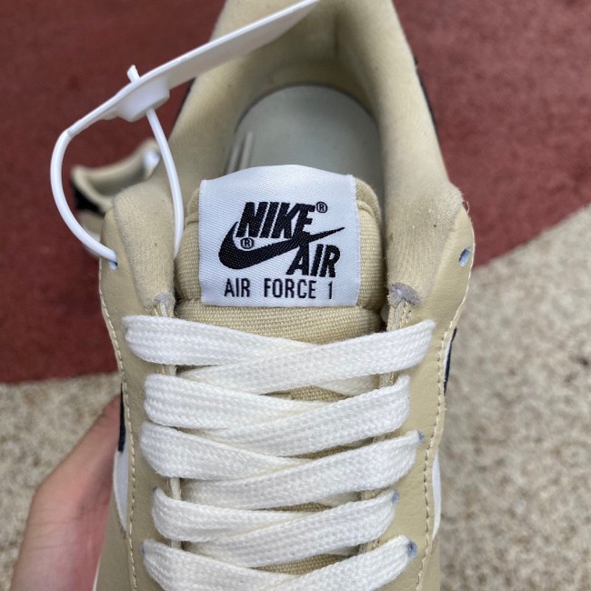 Air Force 1 '07 'Team Gold and Black'