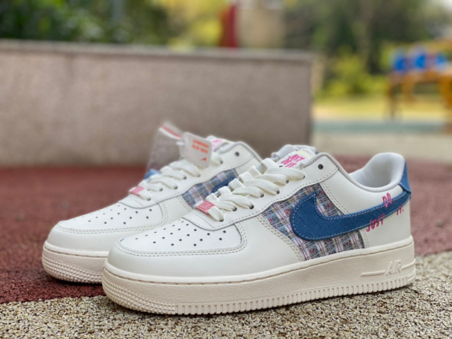 Air Force 1 Low '07 LX Denim Swoosh Boucle