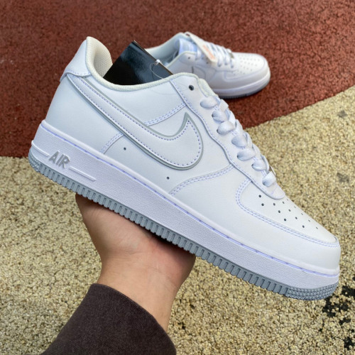 Air Force 1 '07 Low White Wolf Grey Sole