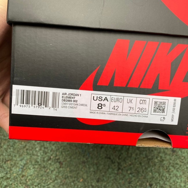 Air jordan 1 Retro High Element Gore-Tex Black Infrared