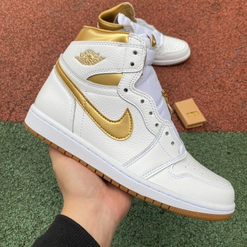 Air Jordan 1 Retro High OG Metallic Gold