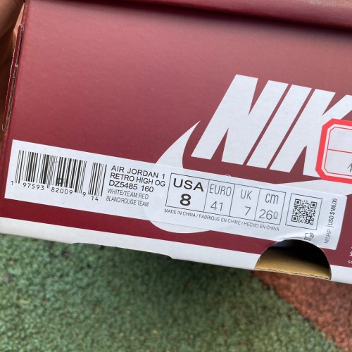 Air Jordan 1 Retro High OG Artisanal Team Red