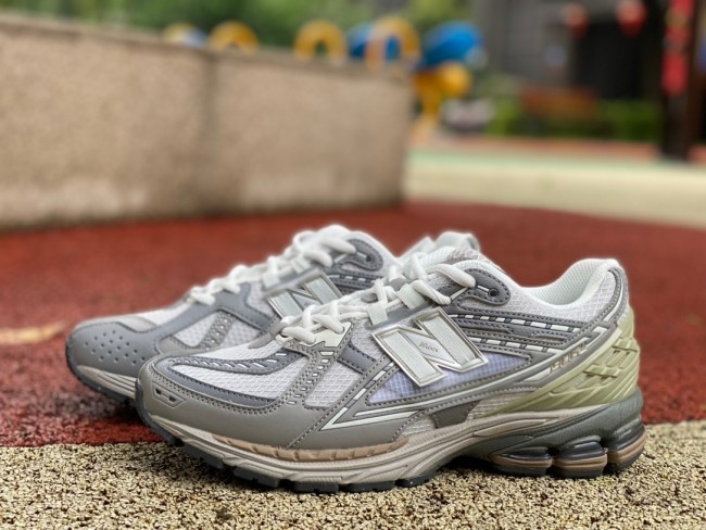 New Balance M1906NB Team Away Grey