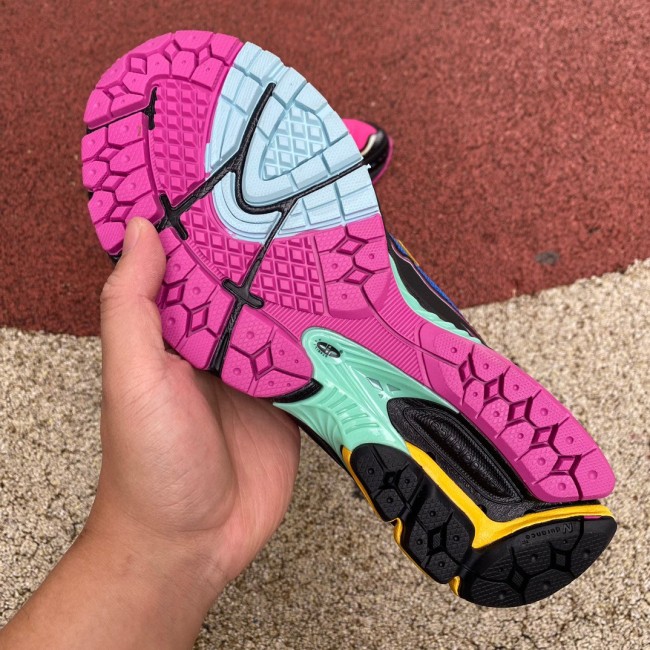 New Balance 1906R Neon Nights