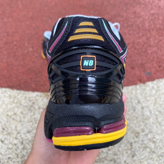 New Balance 1906R Neon Nights