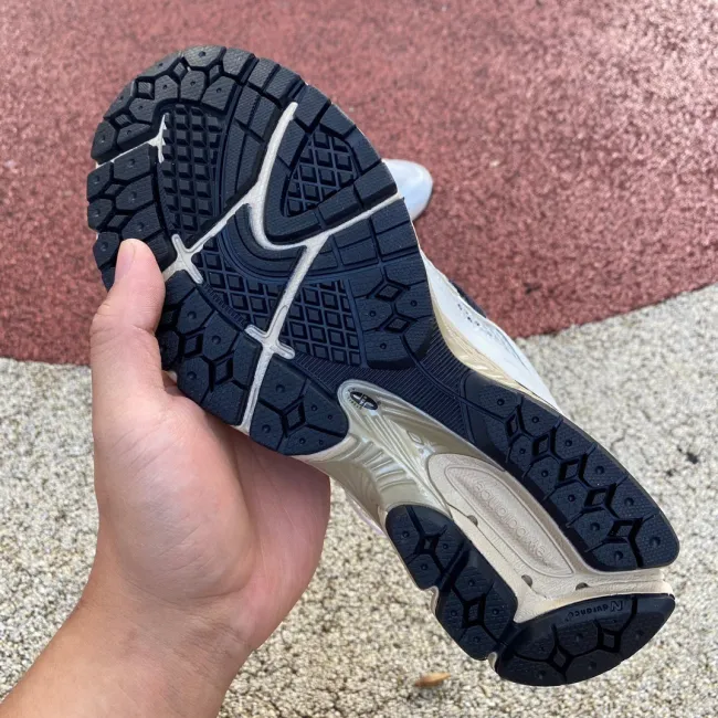 Copy New Balance 1906R Black Taupe