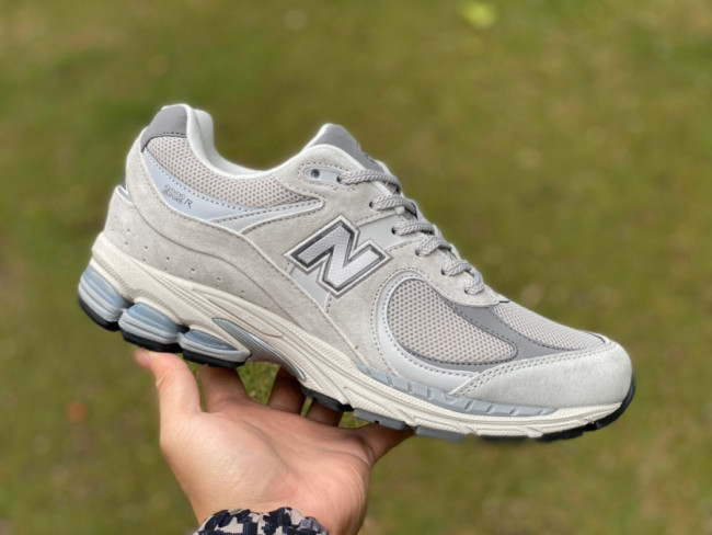 New Balance 2002R Grey