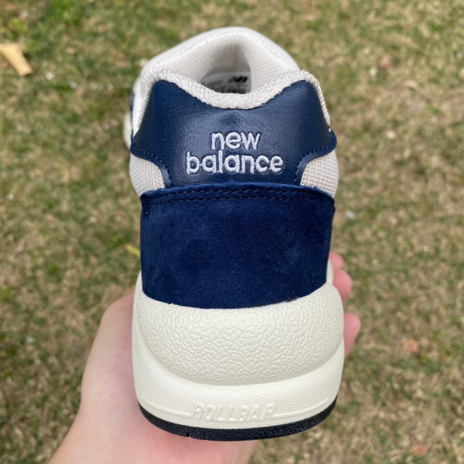 New Balance 580 Natural Indigo