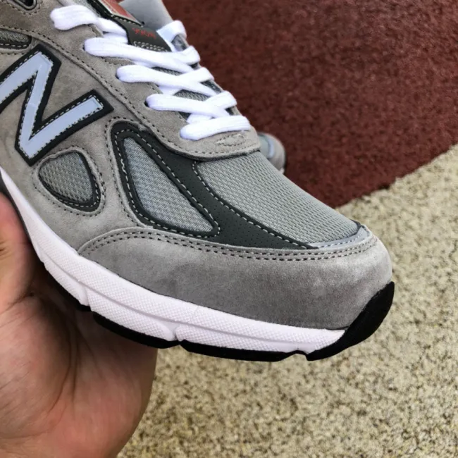 New Balance 990v4 Version 4 Grey
