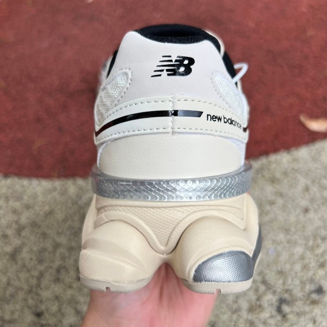 New Balance 9060 Turtledove Black Silver Metallic