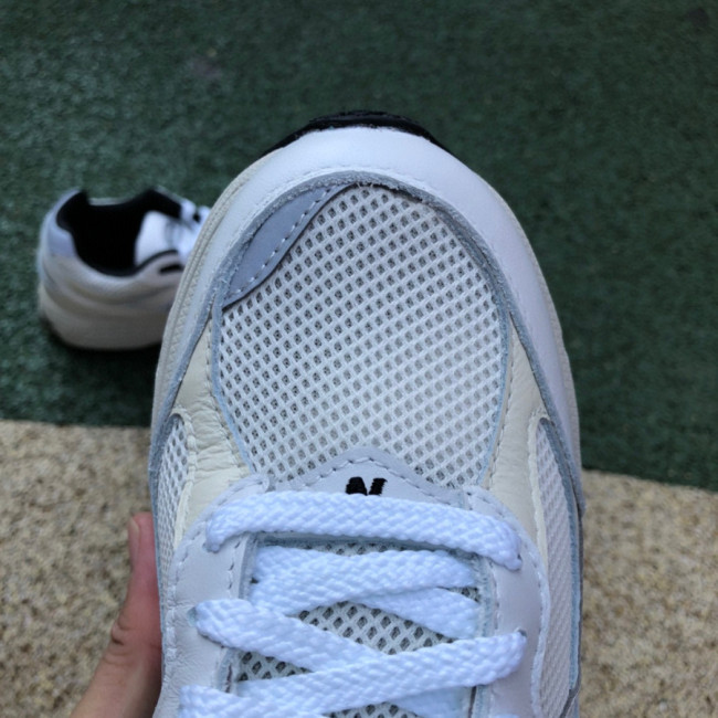 New Balance 2002R shoes