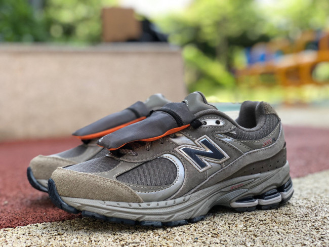 New Balance 2002R Grey Brown Pouch