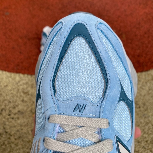 New Balance 9060 Chrome Blue