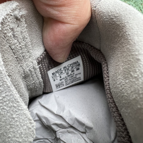Authenitc AD Yeezy 750 Boost Final Version