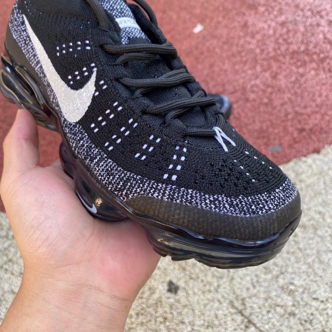 Air VaporMax 2023 Flyknit Oreo
