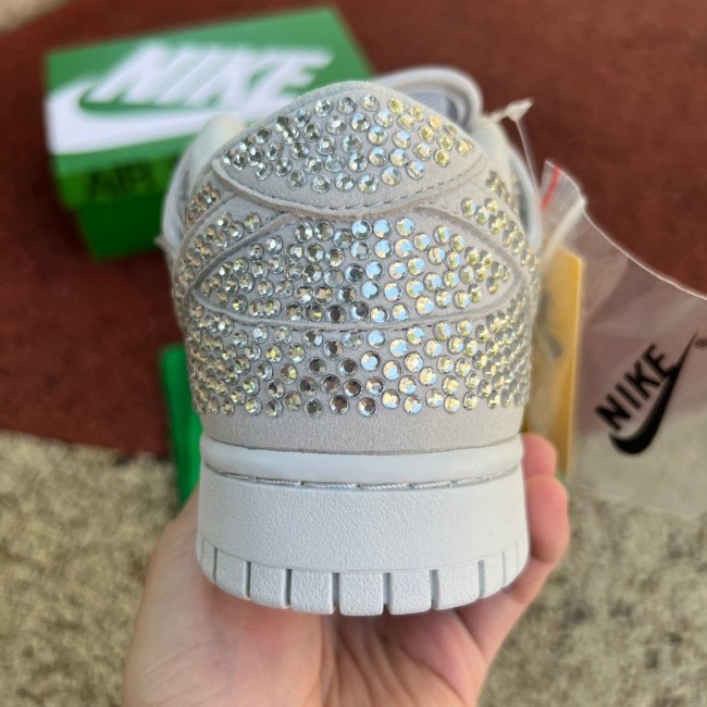 NIKE DUNK LOW CACTUS PLANT FLEA MARKET PURE PLATINUM
