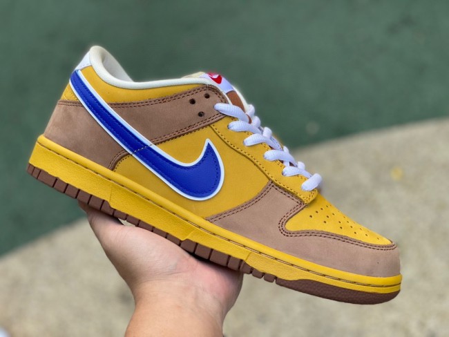 Nike SB Dunk Low Newcastle Brown Ale