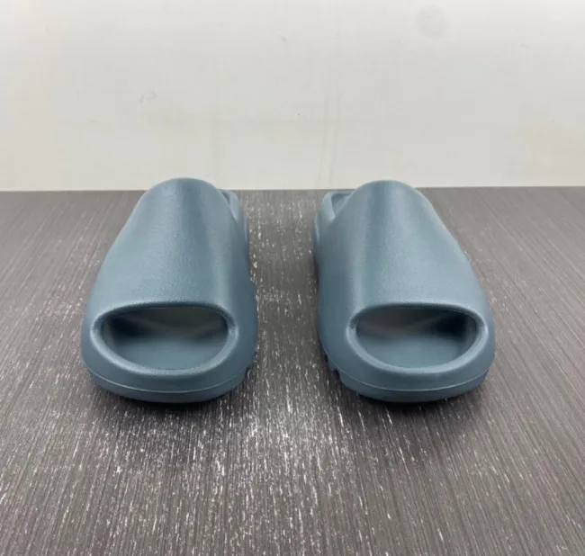 adidas Yeezy Slide Slate Marine ID2349