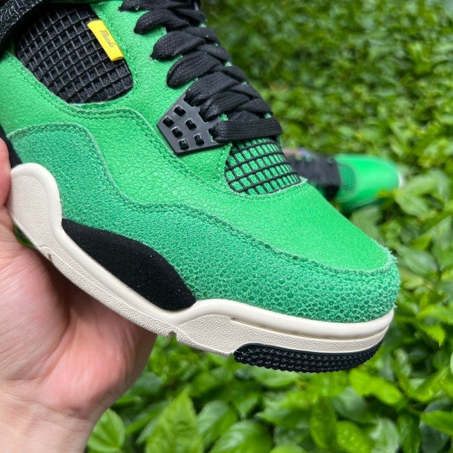 Air Jordan 4 Retro Manila