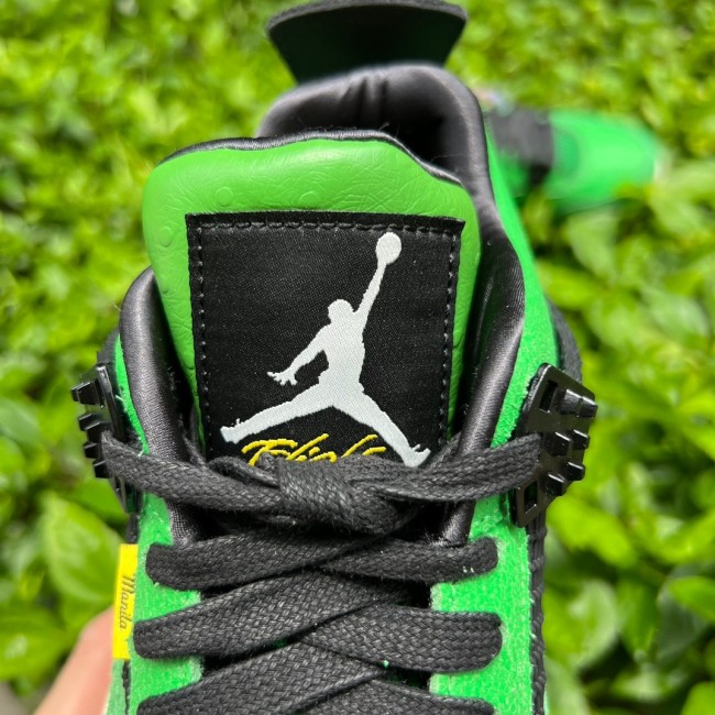 Air Jordan 4 Retro Manila