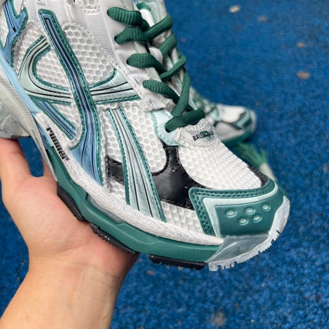 Balenciaga Runner