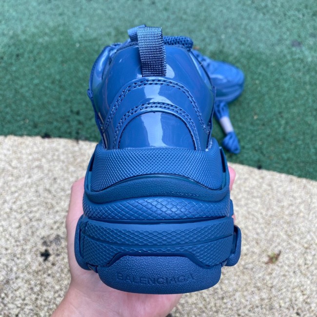 Balenciaga Triple S