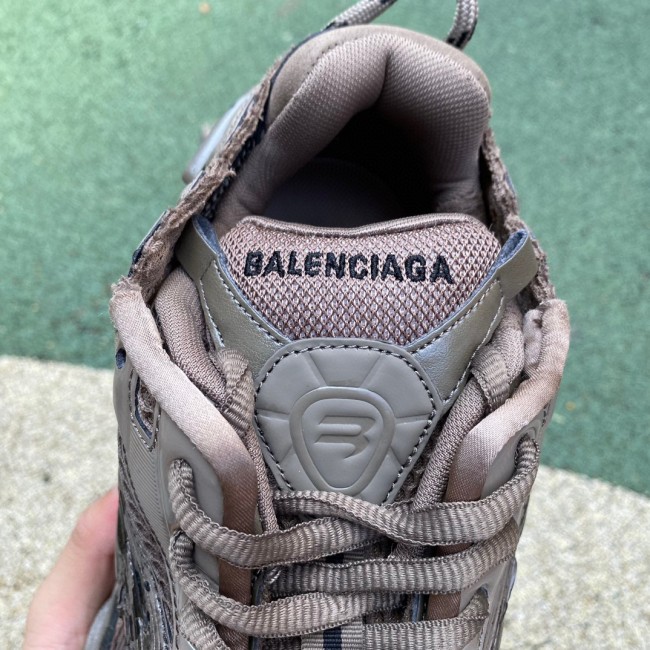 Balenciaga Runner