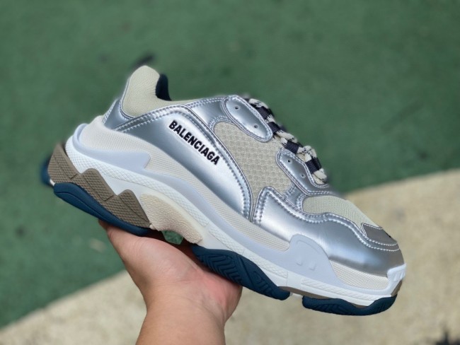 Balenciaga Triple S