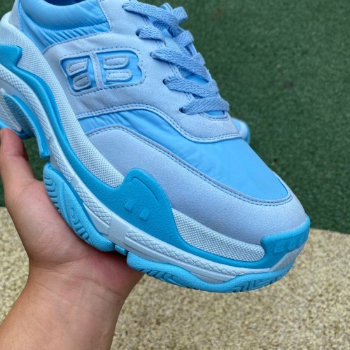 Balenciaga Triple S