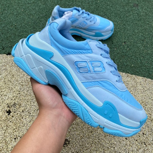 Balenciaga Triple S