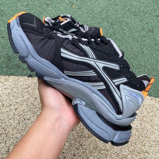 Balenciaga Runner