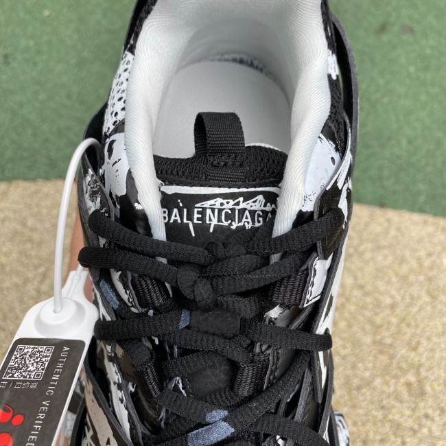 Balenciaga Track