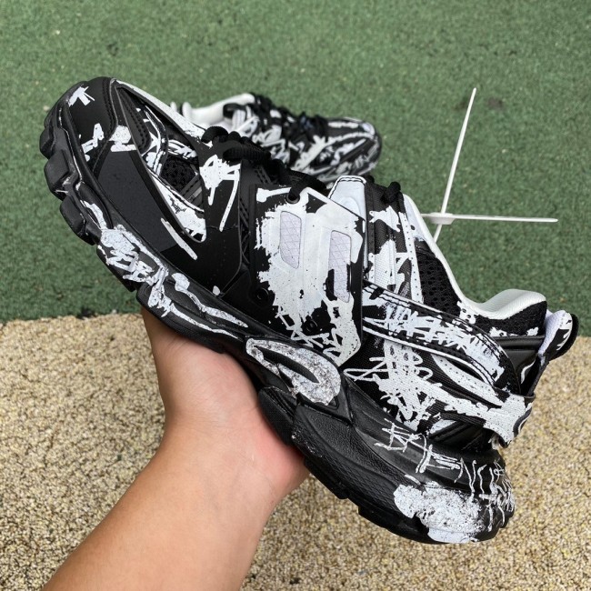 Balenciaga Track