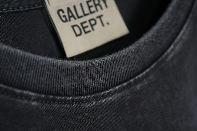 GALLERY DEPT T-shirt