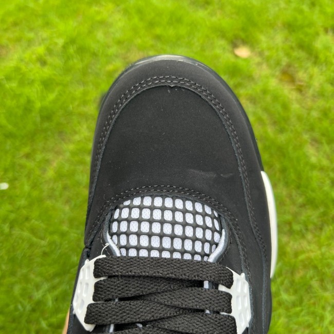 Air Jordan 4 Retro White Thunder