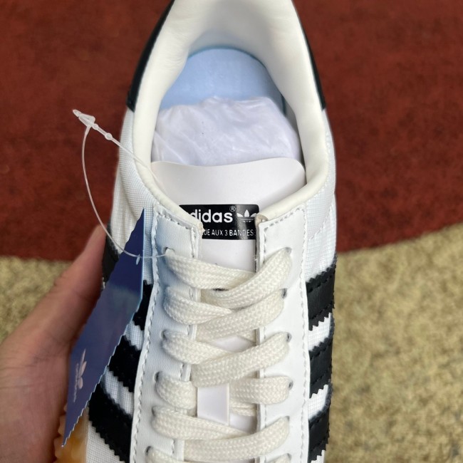 Adidas Country Kamanda White Gum