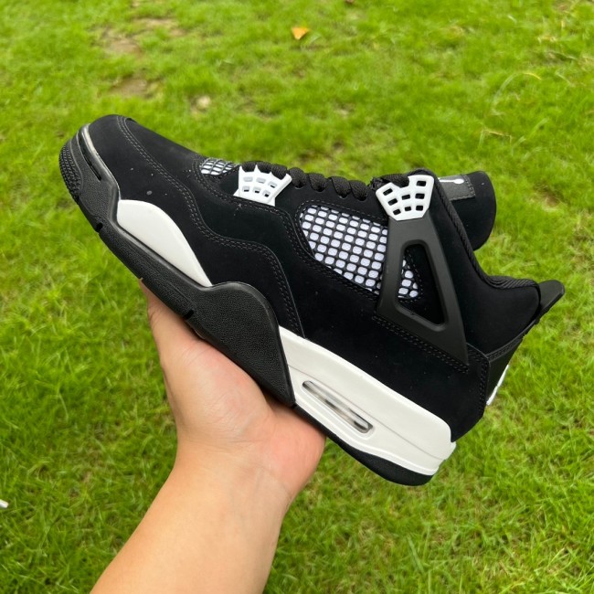 Air Jordan 4 Retro White Thunder