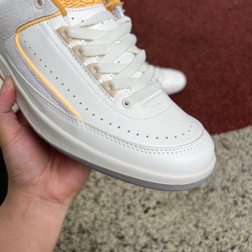 Air Jordan 2 Retro Low Craft Melon Tint