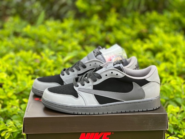 Air Jordan 1 Retro Low OG SP Travis Scott Grey