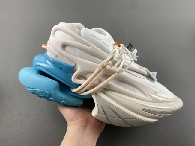 Balmain Unicorn Low-Top Shoes