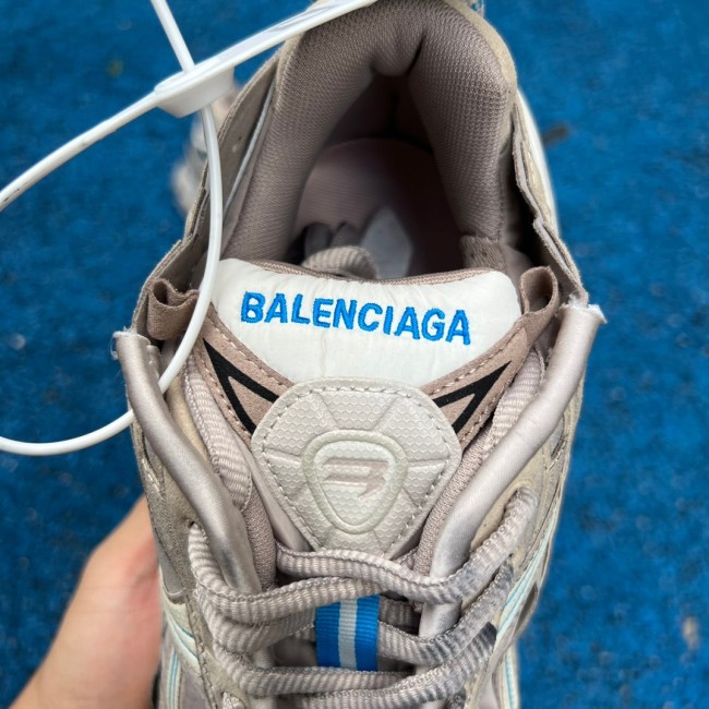 Balenciaga Runner